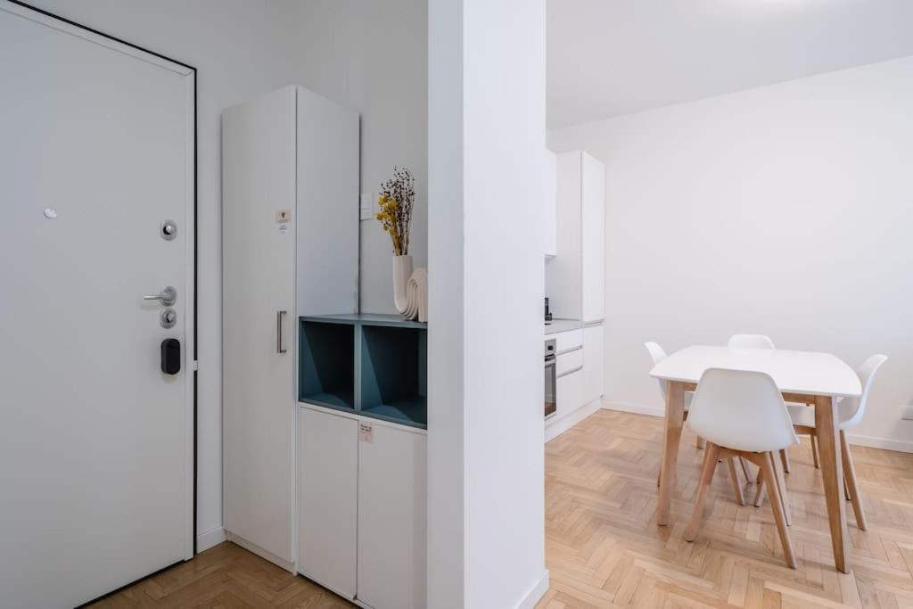 Citylife - 2Br Милан Экстерьер фото