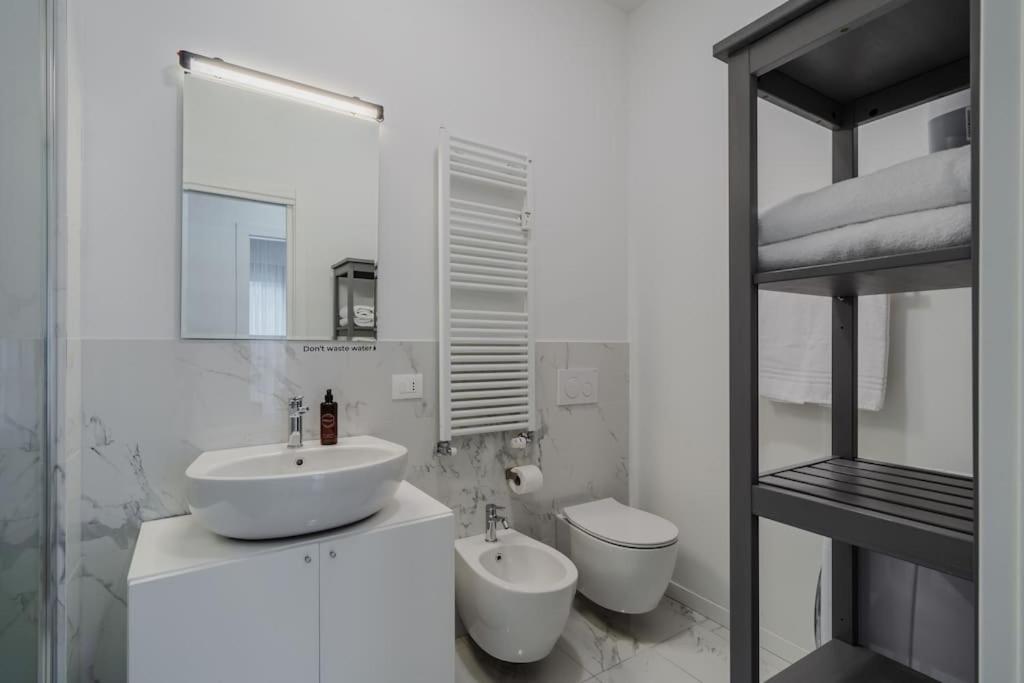 Citylife - 2Br Милан Экстерьер фото